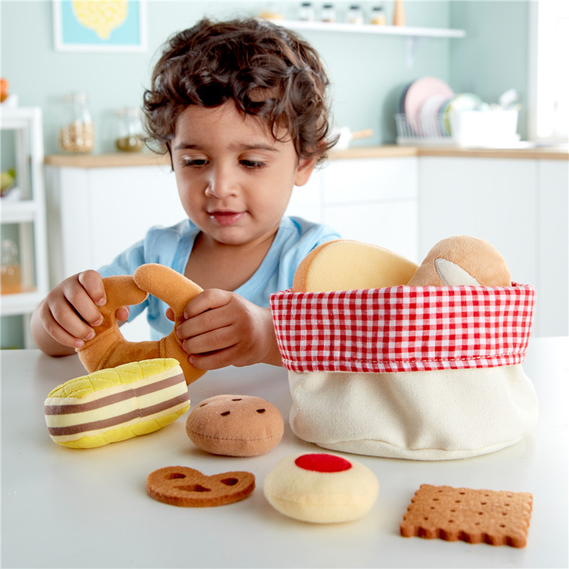 Keranjang roti balita hipe | playset makanan berpura-pura lembut untuk anak-anak, keranjang mainan roti termasuk roti bakar, kemacetan, kue, biskuit soda dan banyak lagi